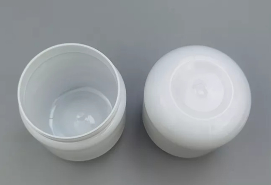 クリーム色の包装のためのOEMの空のHDPEのプラスチック化粧品の瓶250ml